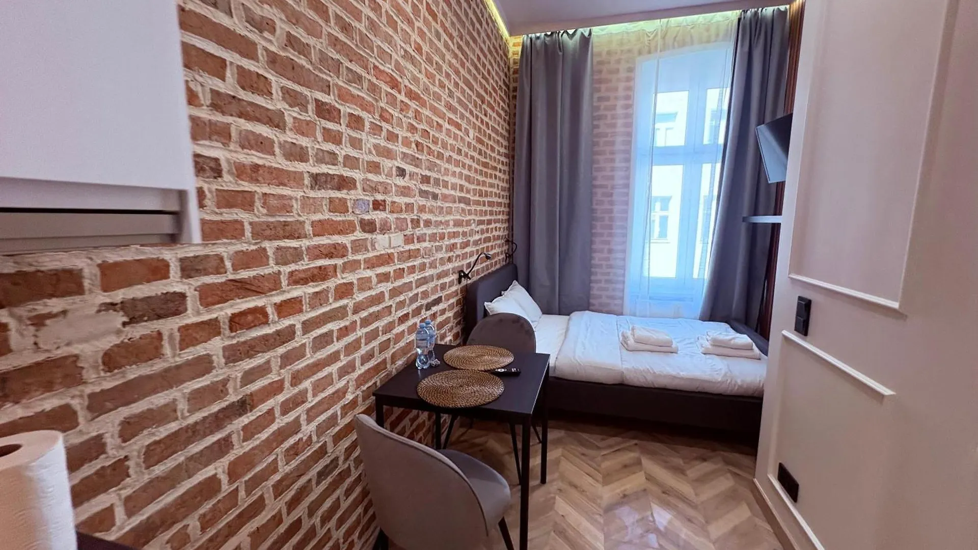 Apartament Wyjatkowe Gniazdko W Sercu Wroclawia