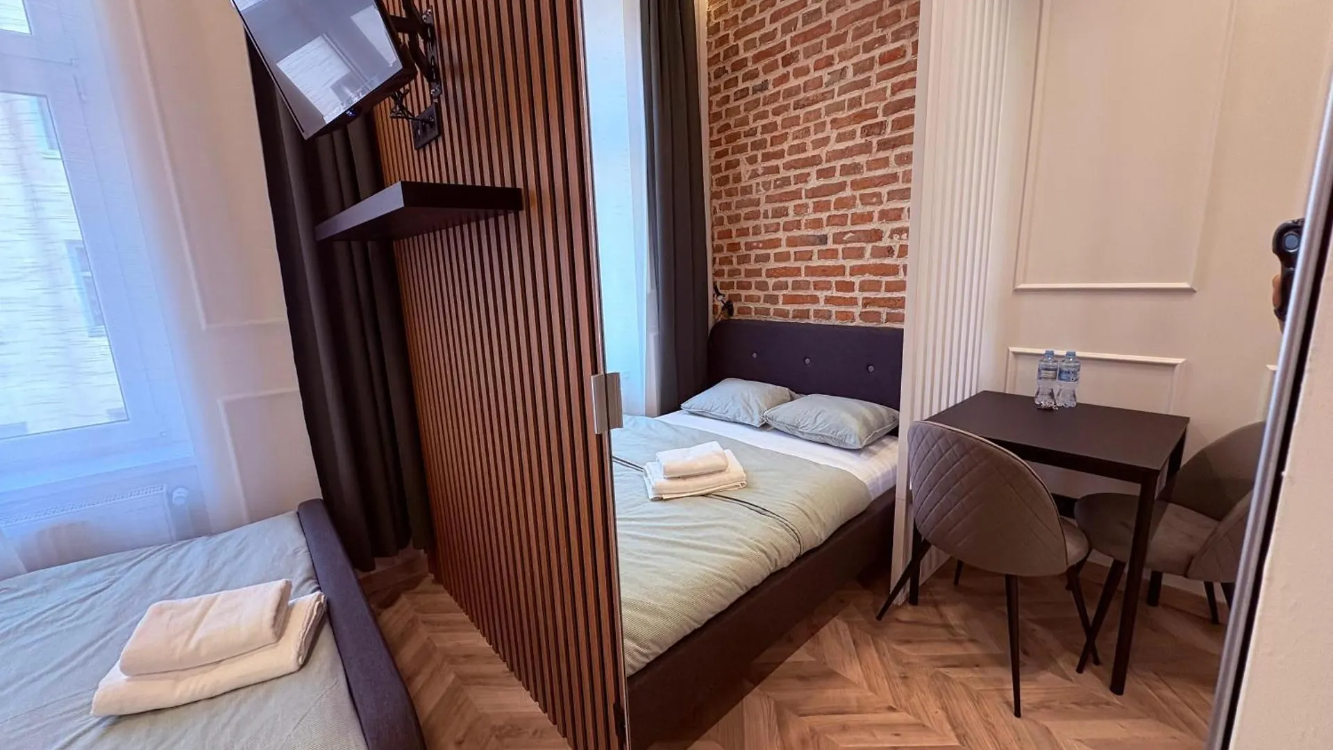Wyjatkowe Gniazdko W Sercu Wroclawia Apartament